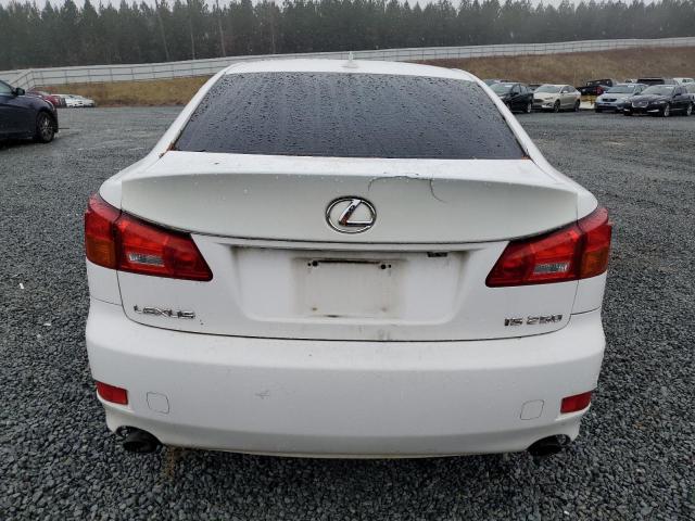 JTHCK262485026528 - 2008 LEXUS IS 250 WHITE photo 6