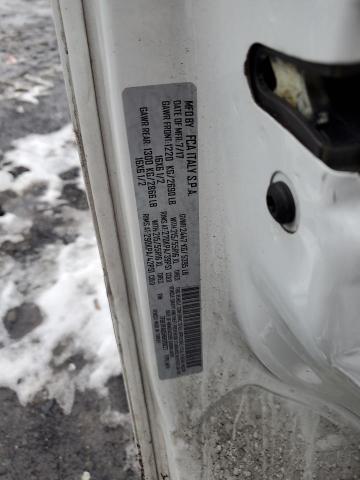 ZFBERFAB5H6H20827 - 2017 RAM PROMASTER 白色 照片 13