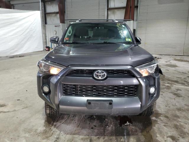 JTEBU5JR5F5252857 - 2015 TOYOTA 4RUNNER SR5 CHARCOAL photo 5