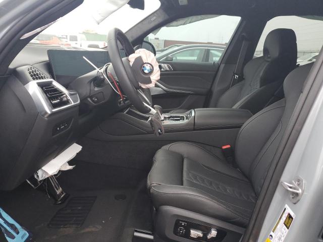 5YM13ET02R9U43903 - 2024 BMW X5 M COMPETITION GRAY photo 7