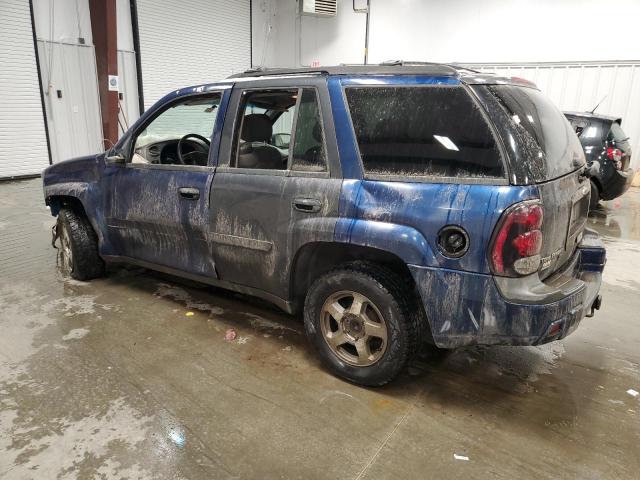 1GNDT13S422390319 - 2002 CHEVROLET TRAILBLAZE BLUE photo 2