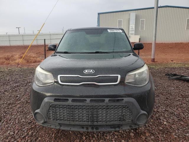 KNDJN2A20G7271174 - 2016 KIA SOUL BLACK photo 5