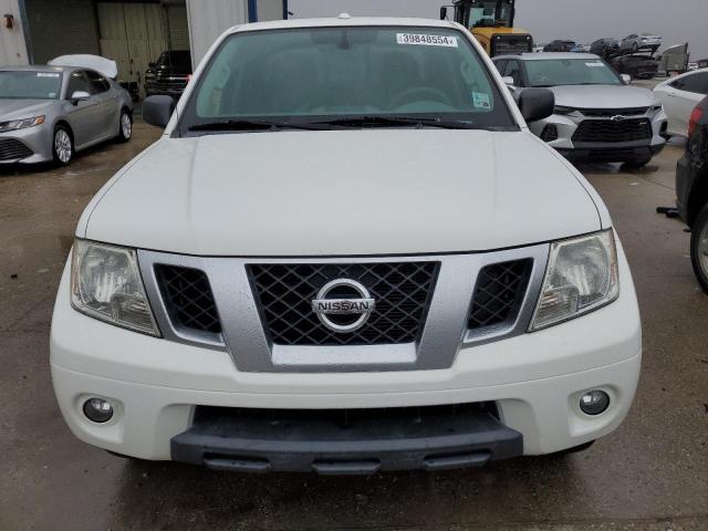 1N6DD0ER0HN706569 - 2017 NISSAN FRONTIER S WHITE photo 5