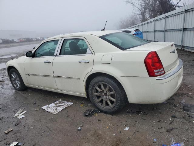 2C3KA63H38H140520 - 2008 CHRYSLER 300C CREAM photo 2