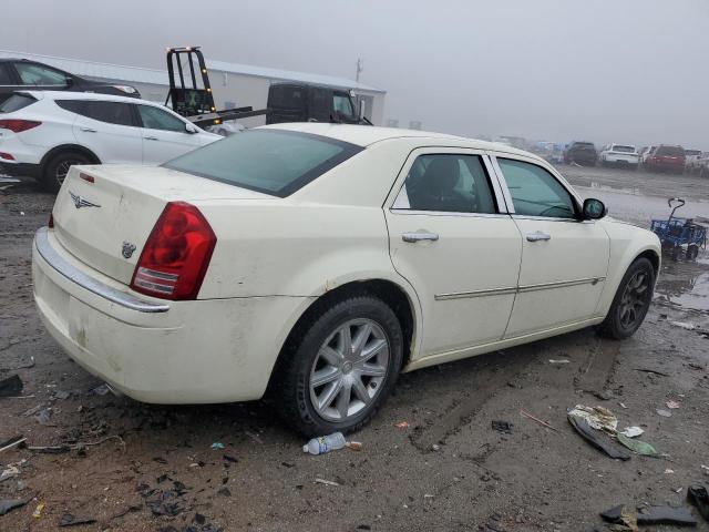 2C3KA63H38H140520 - 2008 CHRYSLER 300C CREAM photo 3