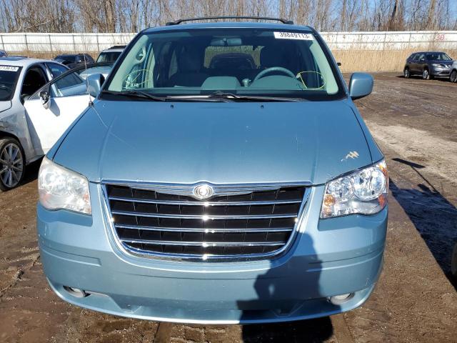 2A8HR54P38R610031 - 2008 CHRYSLER TOWN & COU TOURING ლურჯი ფოტო 5