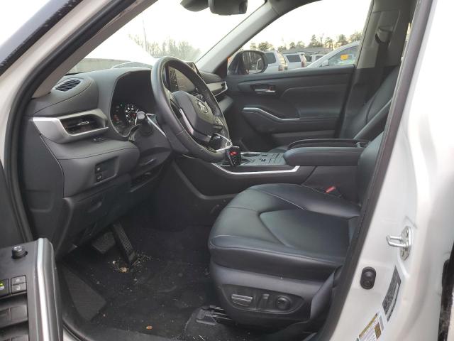 5TDGZRBH1MS141786 - 2021 TOYOTA HIGHLANDER XLE WHITE photo 7