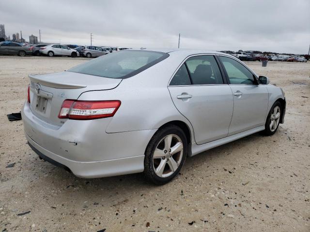 4T1BF3EK4AU024374 - 2010 TOYOTA CAMRY BASE SILVER photo 3