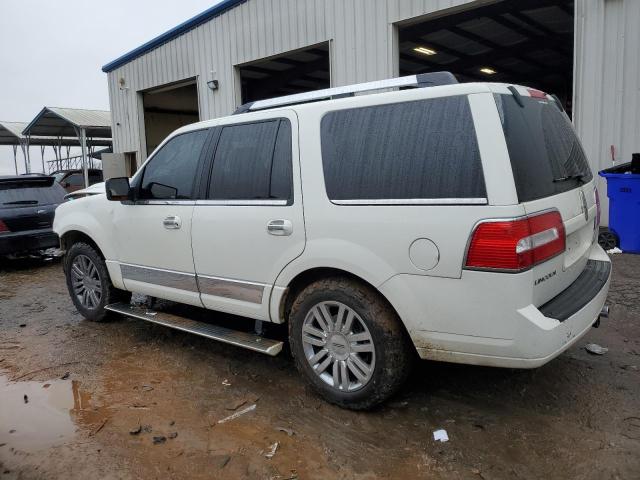 5LMFU28518LJ02775 - 2008 LINCOLN NAVIGATOR WHITE photo 2