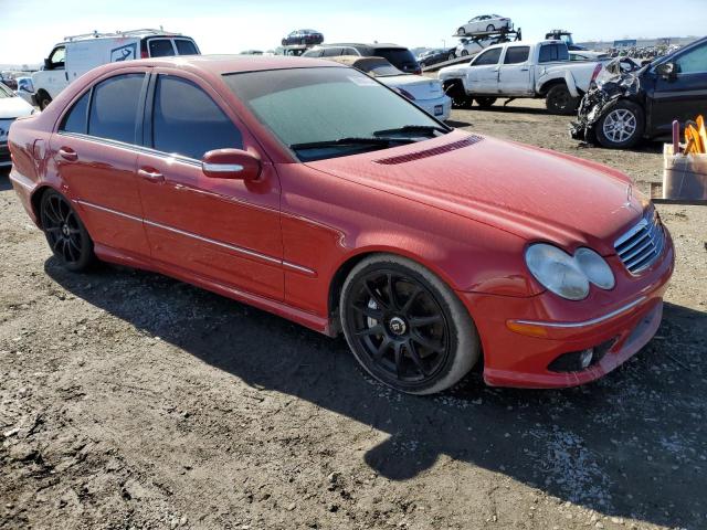 WDBRF76J15F687524 - 2005 MERCEDES-BENZ C 55 AMG RED photo 4