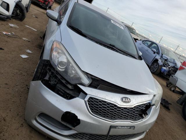 KNAFK4A66E5248369 - 2014 KIA FORTE LX SILVER photo 5