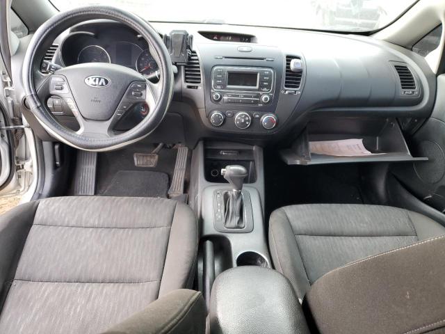 KNAFK4A66E5248369 - 2014 KIA FORTE LX SILVER photo 8