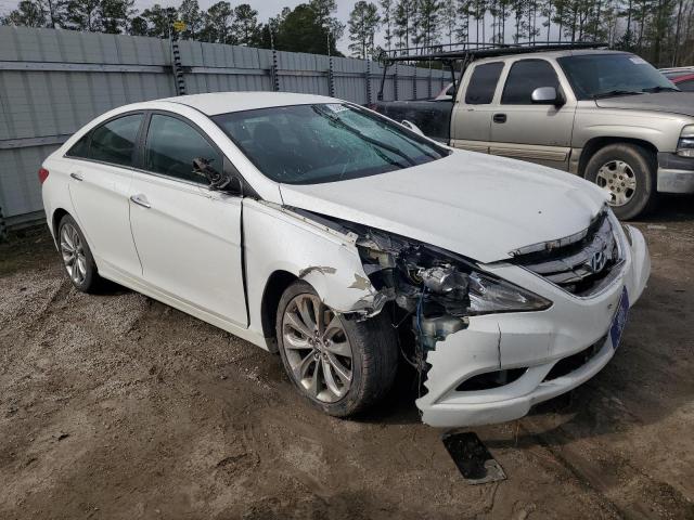 5NPEC4AC1BH056838 - 2011 HYUNDAI SONATA SE WHITE photo 4