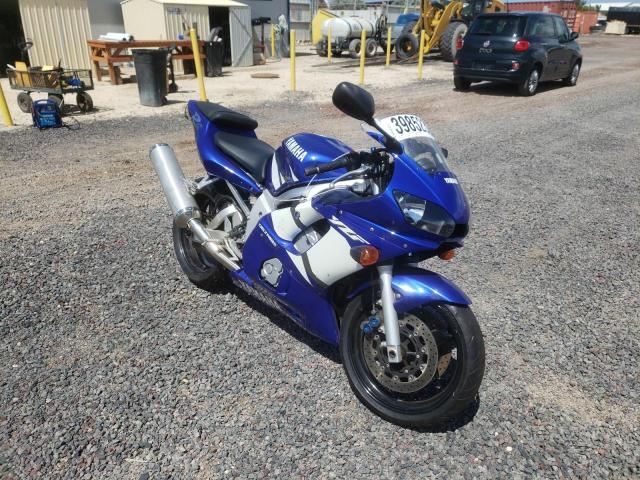 JYARJ04E52A026838 - 2002 YAMAHA YZFR6 L BLUE photo 1