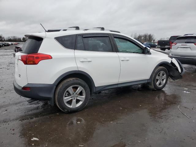 2T3RFREV8FW351287 - 2015 TOYOTA RAV4 XLE WHITE photo 3