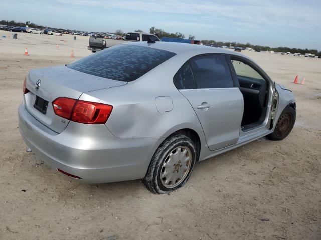 3VWD07AJ6EM218589 - 2014 VOLKSWAGEN JETTA SE SILVER photo 3