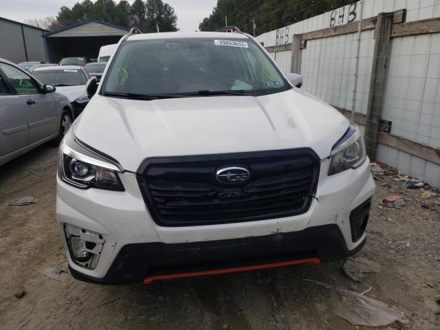 JF2SKAJC0KH423958 - 2019 SUBARU FORESTER SPORT WHITE photo 5