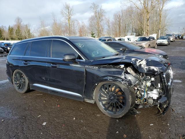 5LM5J7XC7NGL05773 - 2022 LINCOLN AVIATOR RESERVE BLACK photo 4