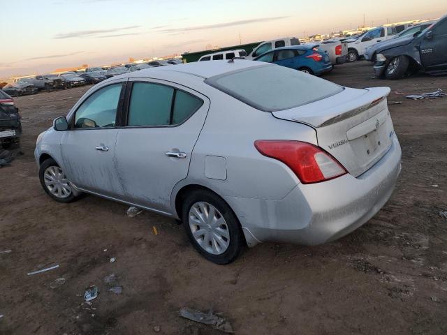 3N1CN7AP2DL884165 - 2013 NISSAN VERSA S SILVER photo 2