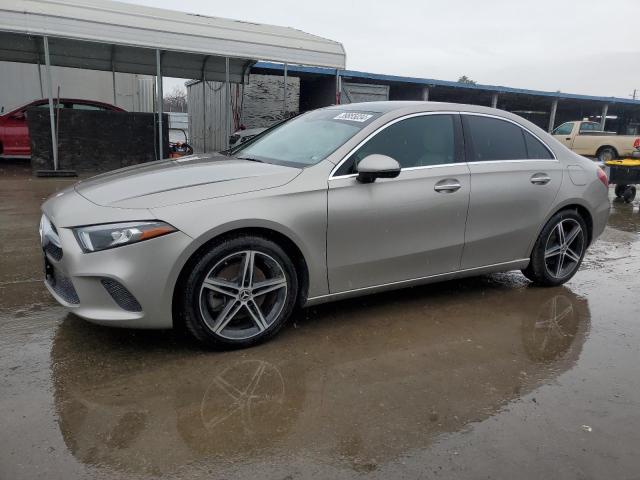 2019 MERCEDES-BENZ A 220, 