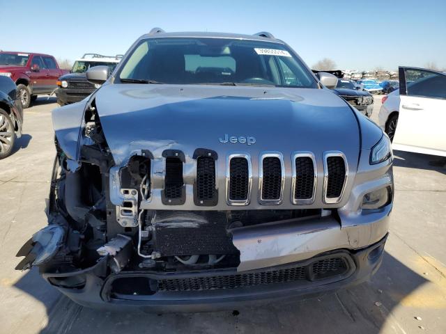 1C4PJLCS9GW247311 - 2016 JEEP CHEROKEE LATITUDE SILVER photo 5