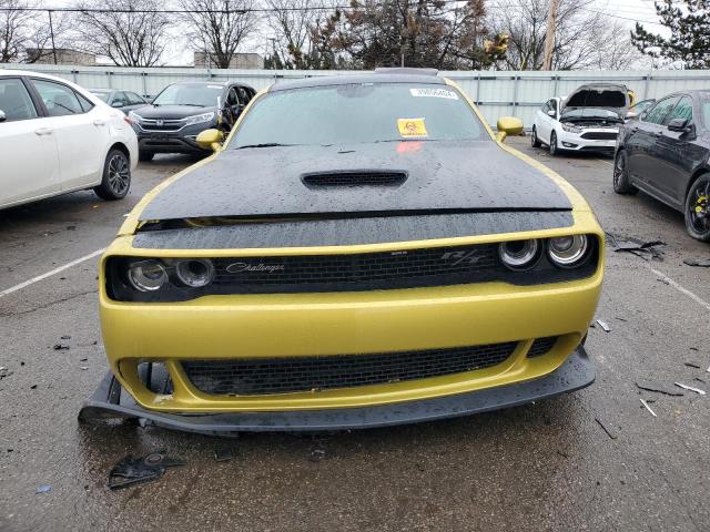 2C3CDZFJ3MH606694 - 2021 DODGE CHALLENGER R/T SCAT PACK YELLOW photo 5