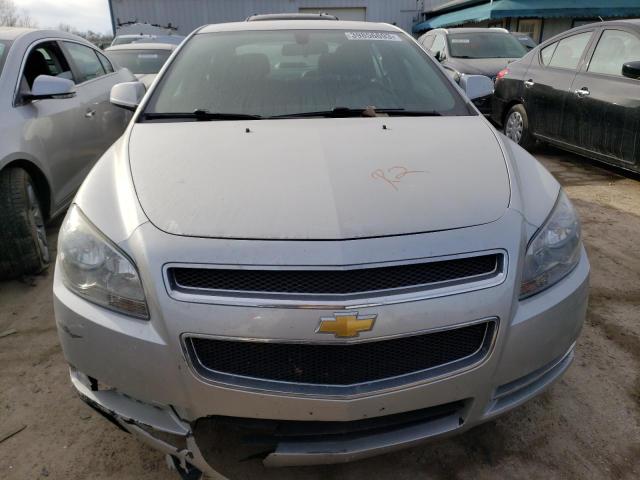 1G1ZC5E03CF332321 - 2012 CHEVROLET MALIBU 1LT ვერცხლისფერი ფოტო 5