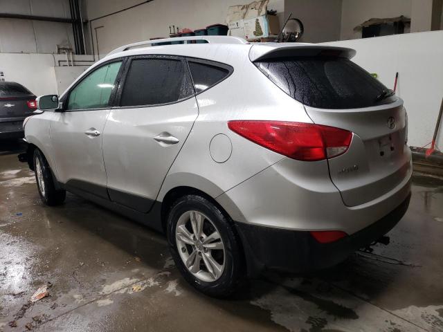 KM8JU3AC3DU667030 - 2013 HYUNDAI TUCSON GLS SILVER photo 2