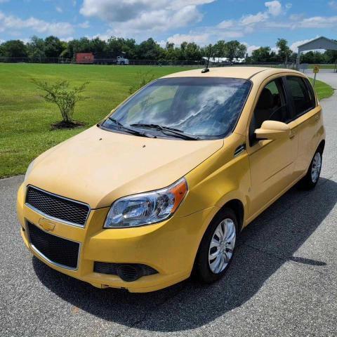 KL1TD66E69B628726 - 2009 CHEVROLET AVEO LS YELLOW photo 2