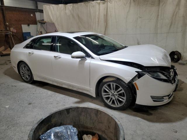 3LN6L2JKXDR813005 - 2013 LINCOLN MKZ WHITE photo 4