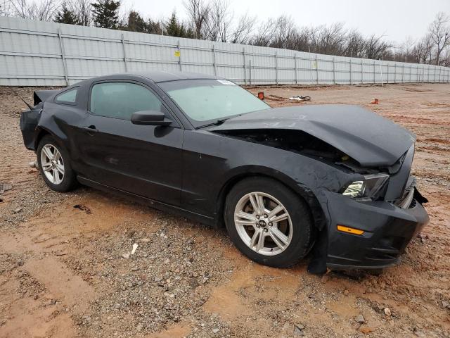 1ZVBP8AM0E5332466 - 2014 FORD MUSTANG BLACK photo 4