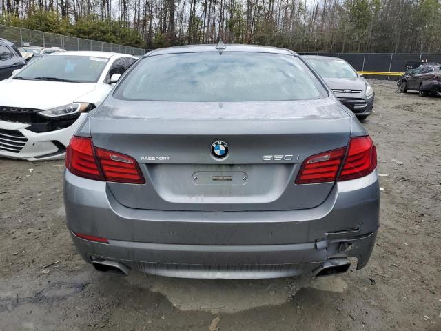 WBAFU9C57BC783987 - 2011 BMW 550 XI GRAY photo 6