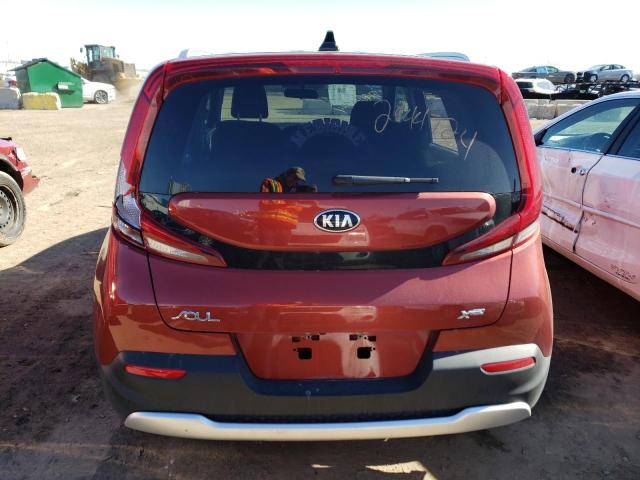 KNDJ23AU3L7035824 - 2020 KIA SOUL LX RED photo 6