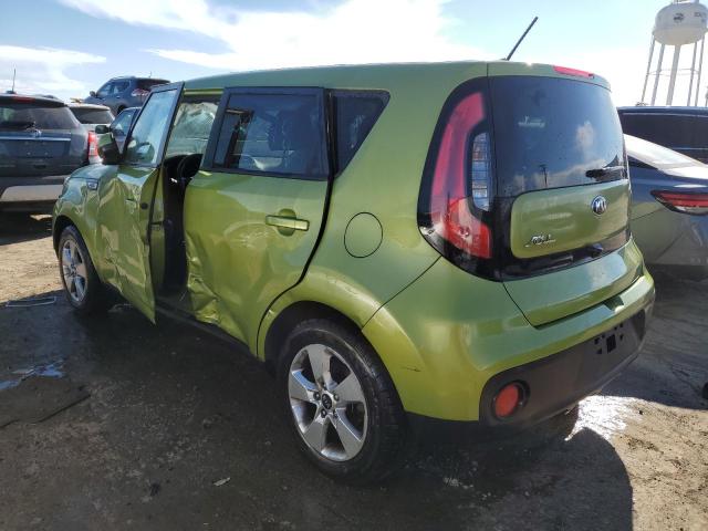 KNDJN2A28K7920163 - 2019 KIA SOUL GREEN photo 2