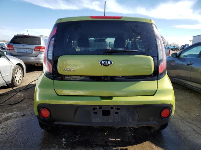 KNDJN2A28K7920163 - 2019 KIA SOUL GREEN photo 6