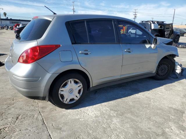 3N1BC1CP0BL409302 - 2011 NISSAN VERSA S GRAY photo 3