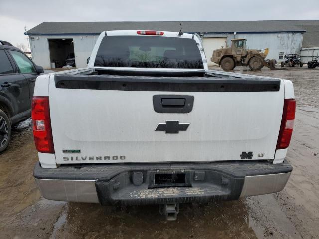 1GCRCSE06BZ166511 - 2011 CHEVROLET SILVERADO C1500 LT WHITE photo 6