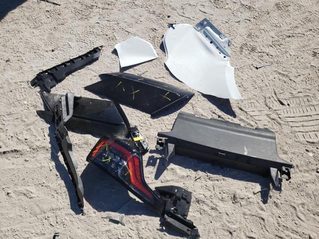 SALWR2SU6LA876445 - 2020 LAND ROVER RANGE ROVE HSE WHITE photo 13