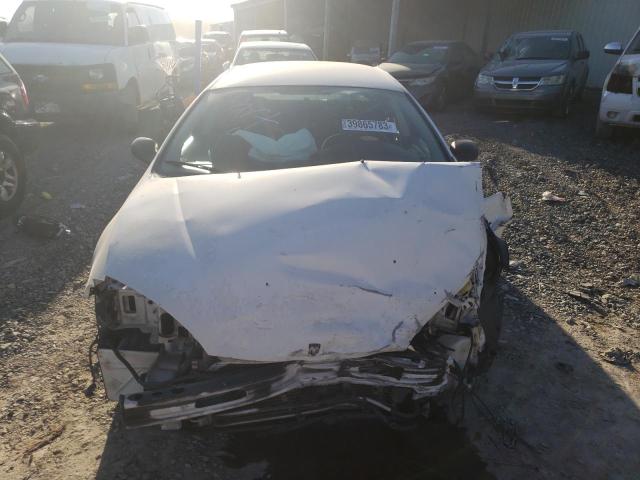 2B3HD46R04H644833 - 2004 DODGE INTREPID SE WHITE photo 5