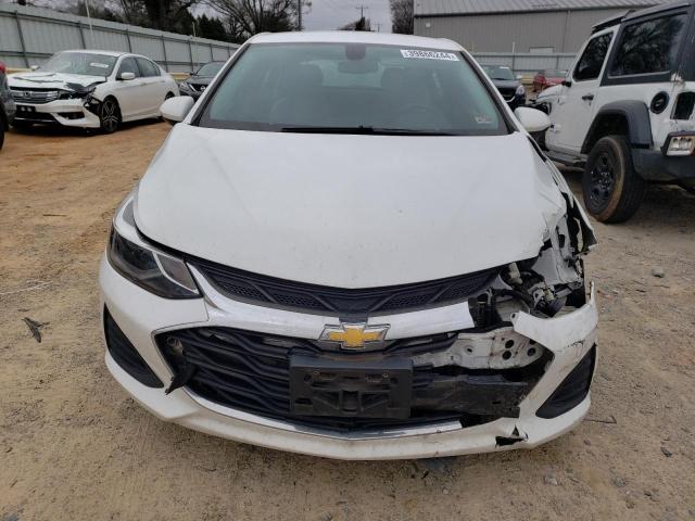 3G1BE6SM6KS542818 - 2019 CHEVROLET CRUZE LT WHITE photo 5