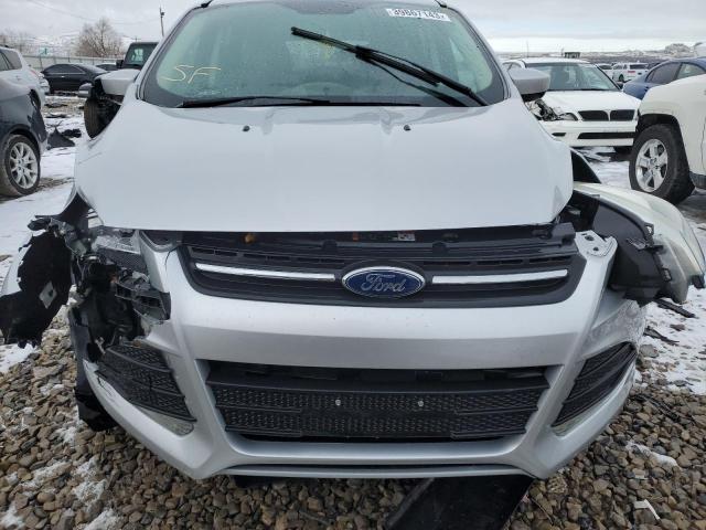 1FMCU0GX6FUC13973 - 2015 FORD ESCAPE SE GRAY photo 5