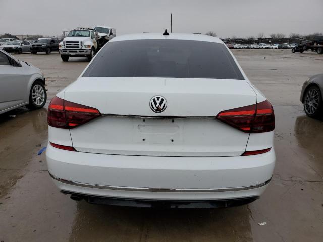 1VWDT7A38HC007005 - 2017 VOLKSWAGEN PASSAT R-LINE Weiß Foto 6