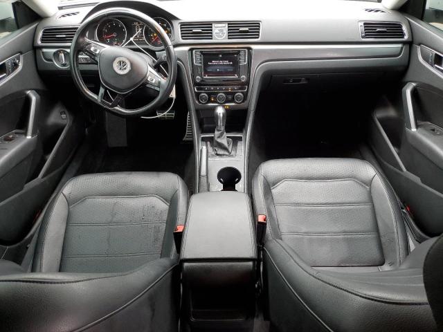 1VWDT7A38HC007005 - 2017 VOLKSWAGEN PASSAT R-LINE Weiß Foto 8