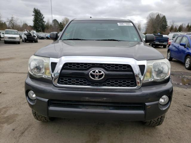 3TMMU4FN1BM035677 - 2011 TOYOTA TACOMA DOUBLE CAB LONG BED GRAY photo 5