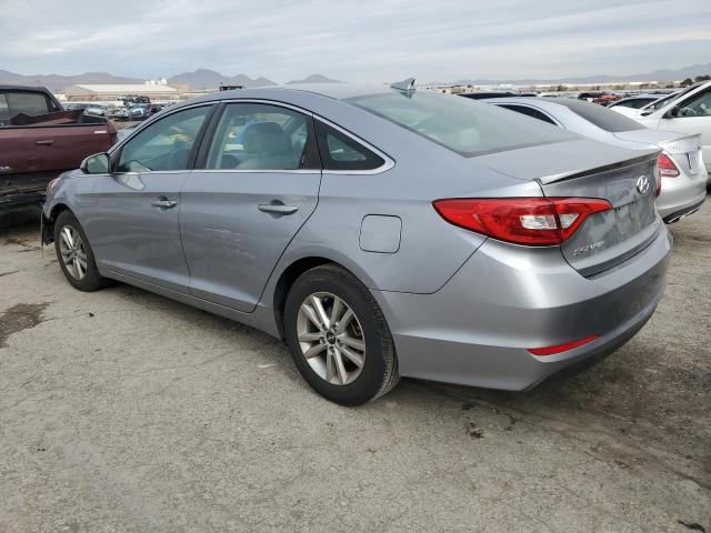 5NPE24AF0FH122265 - 2015 HYUNDAI SONATA SE SILVER photo 2