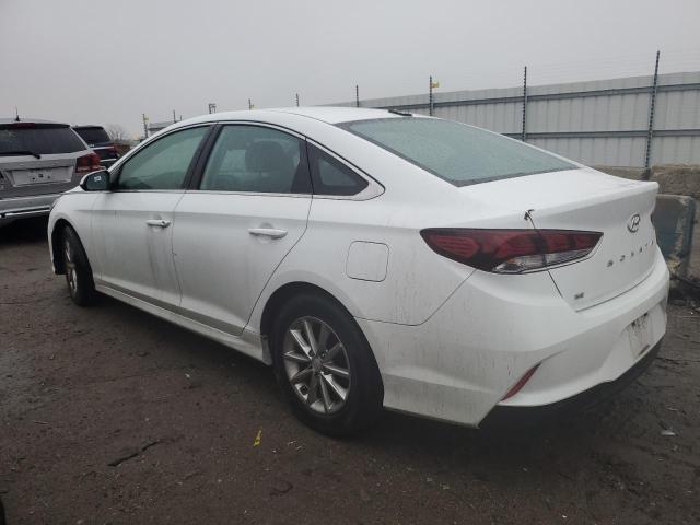 5NPE24AF5JH602441 - 2018 HYUNDAI SONATA SE WHITE photo 2