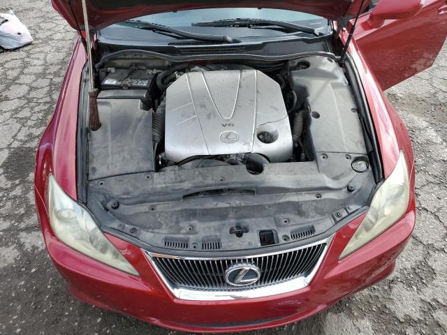 JTHBE262662000417 - 2006 LEXUS IS 350 RED photo 11