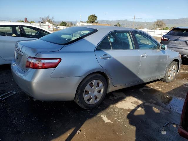 JTNBE46K573128037 - 2007 TOYOTA CAMRY CE SILVER photo 3