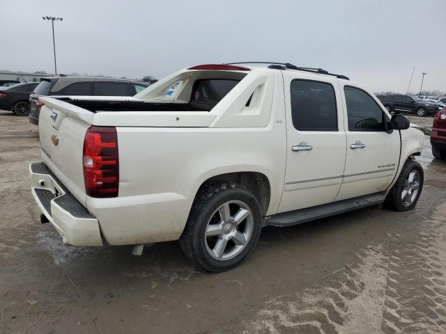 3GNTKGE79CG283771 - 2012 CHEVROLET AVALANCHE LTZ WHITE photo 3