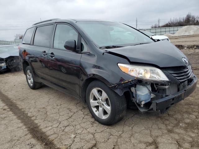 5TDKK3DC8DS369426 - 2013 TOYOTA SIENNA LE BLACK photo 4